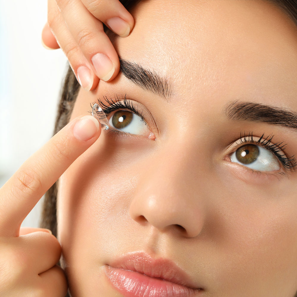 Contact lenses in Paris